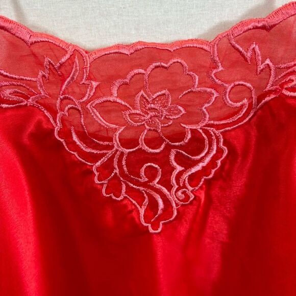 Ladies‎ Vintage 1980’s Indulgence Brand Red Camisole Size 38 - Picture 6 of 10